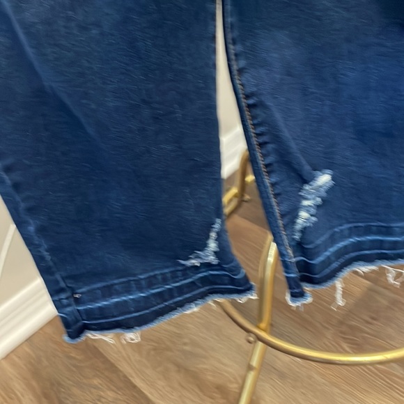 L & B brand distressed jeans, NWT, Plus size 18 - Picture 5 of 6